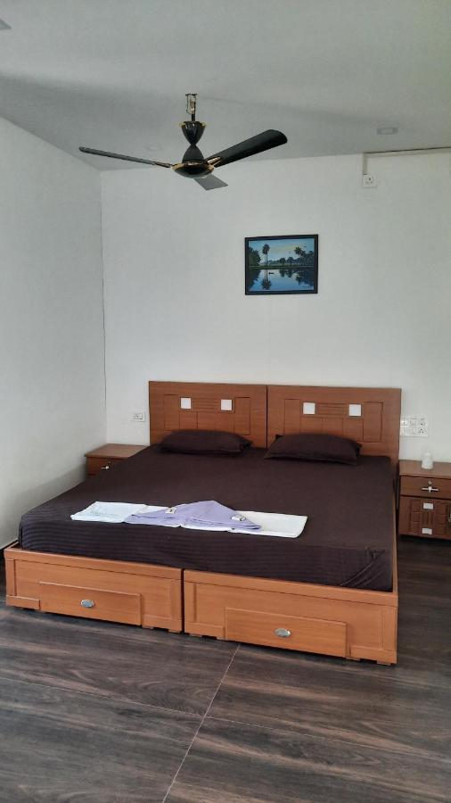 Southcanal Holidays Alappuzha Экстерьер фото
